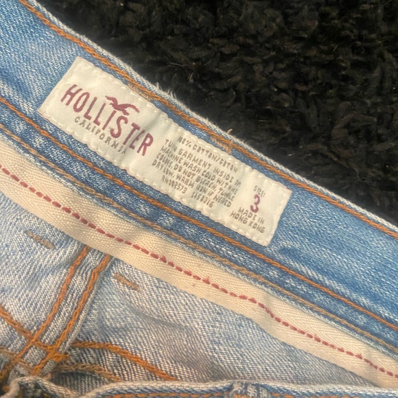 Hollister Women's Flare Light Blue Jeans - Picture 3 of 4